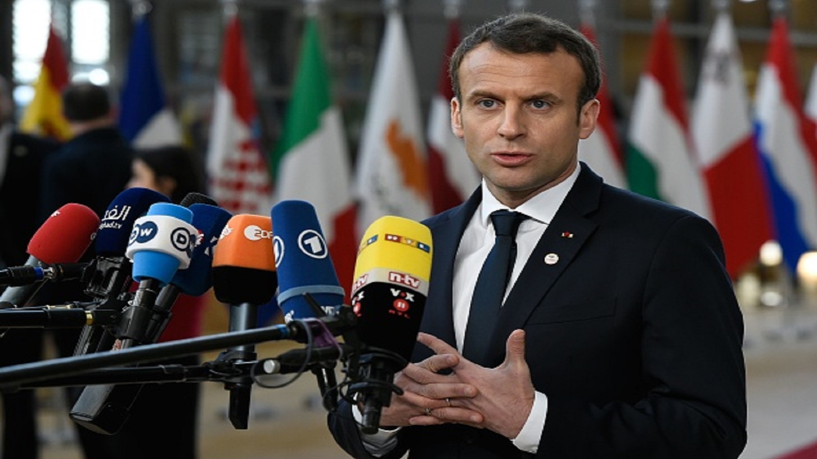 خطّة ماكرون لتعزيز مكانة الإعلام الفرنسي عالمياً