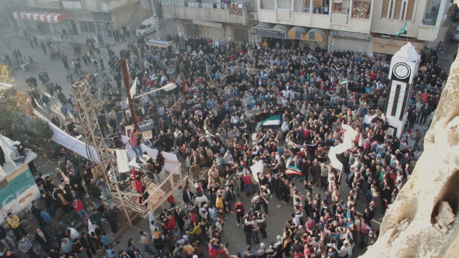 الثورة السورية وظاهرة الشطار والعيارين