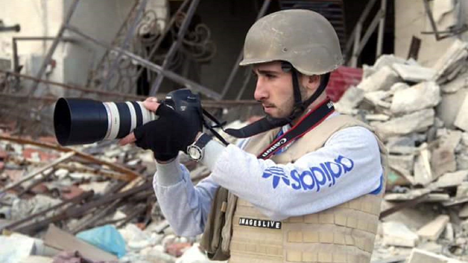 أسامة جمعة.. "صحافي المدنيين" قُتِل في حلب