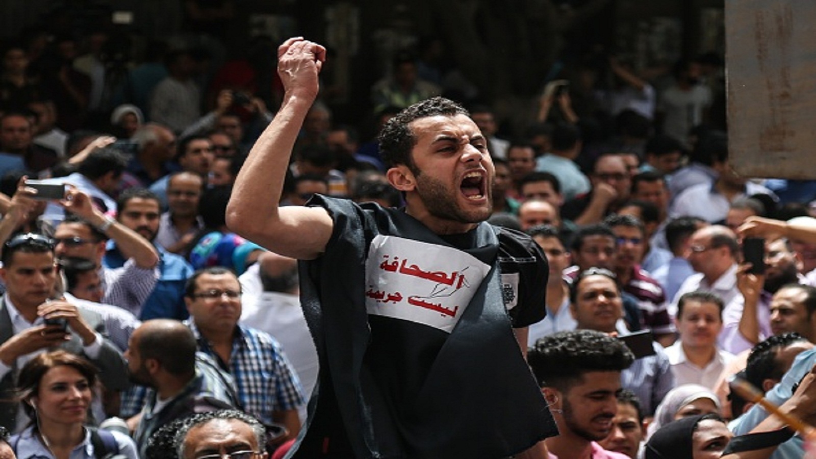 الصحافيون المصريون غاضبون من نقابتهم: نريد استقالة وزير الداخلية!