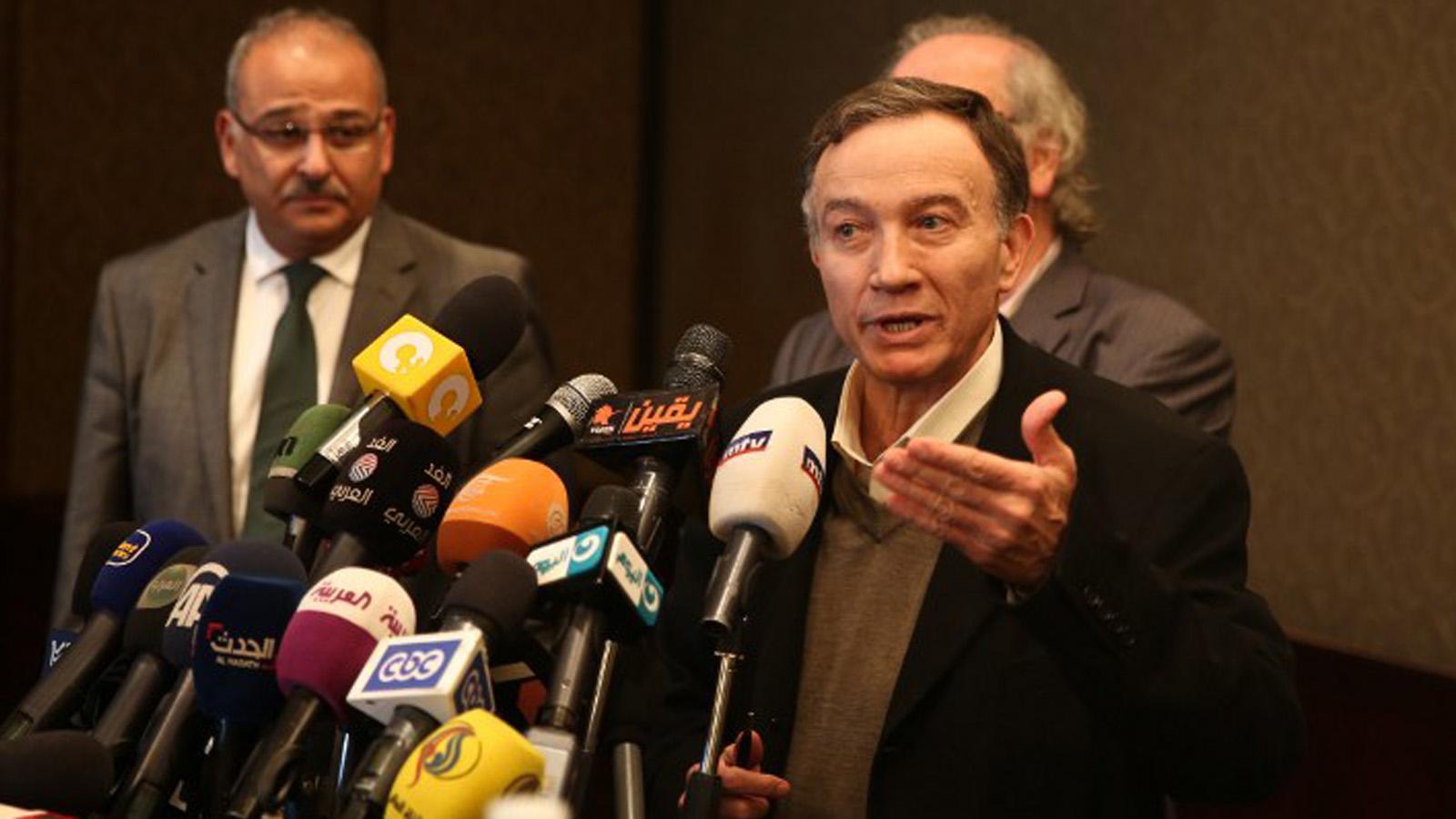 مصر: خلافٌ بين الخارجية والاستخبارات على سوريا