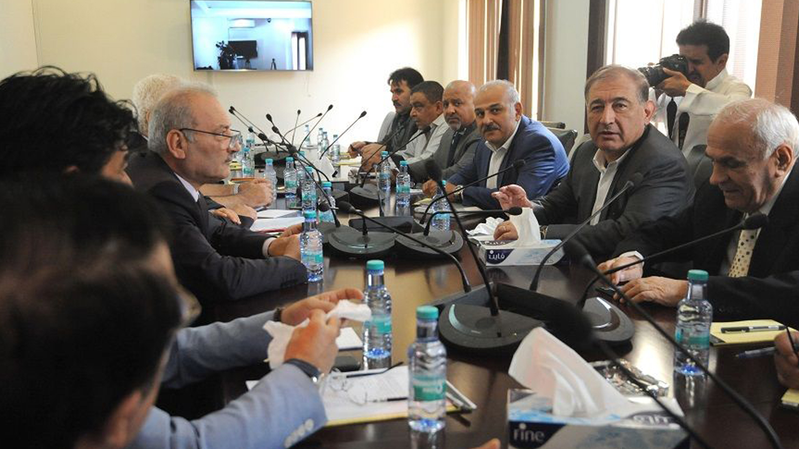 رئيس الائتلاف السوري: اجتماع الرياض لإعادة النظر بالآليات التفاوضية