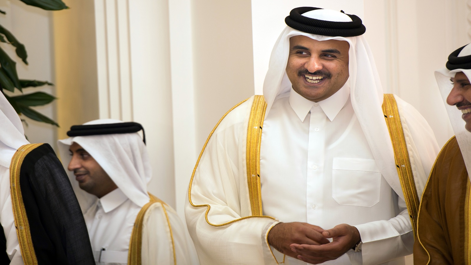الكويت تتسلم رسالة جوابية من أمير قطر