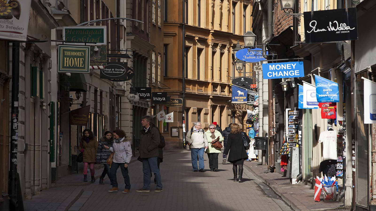 لبنانيون في السويد لـ"المدن": هذا ما يحصل معنا