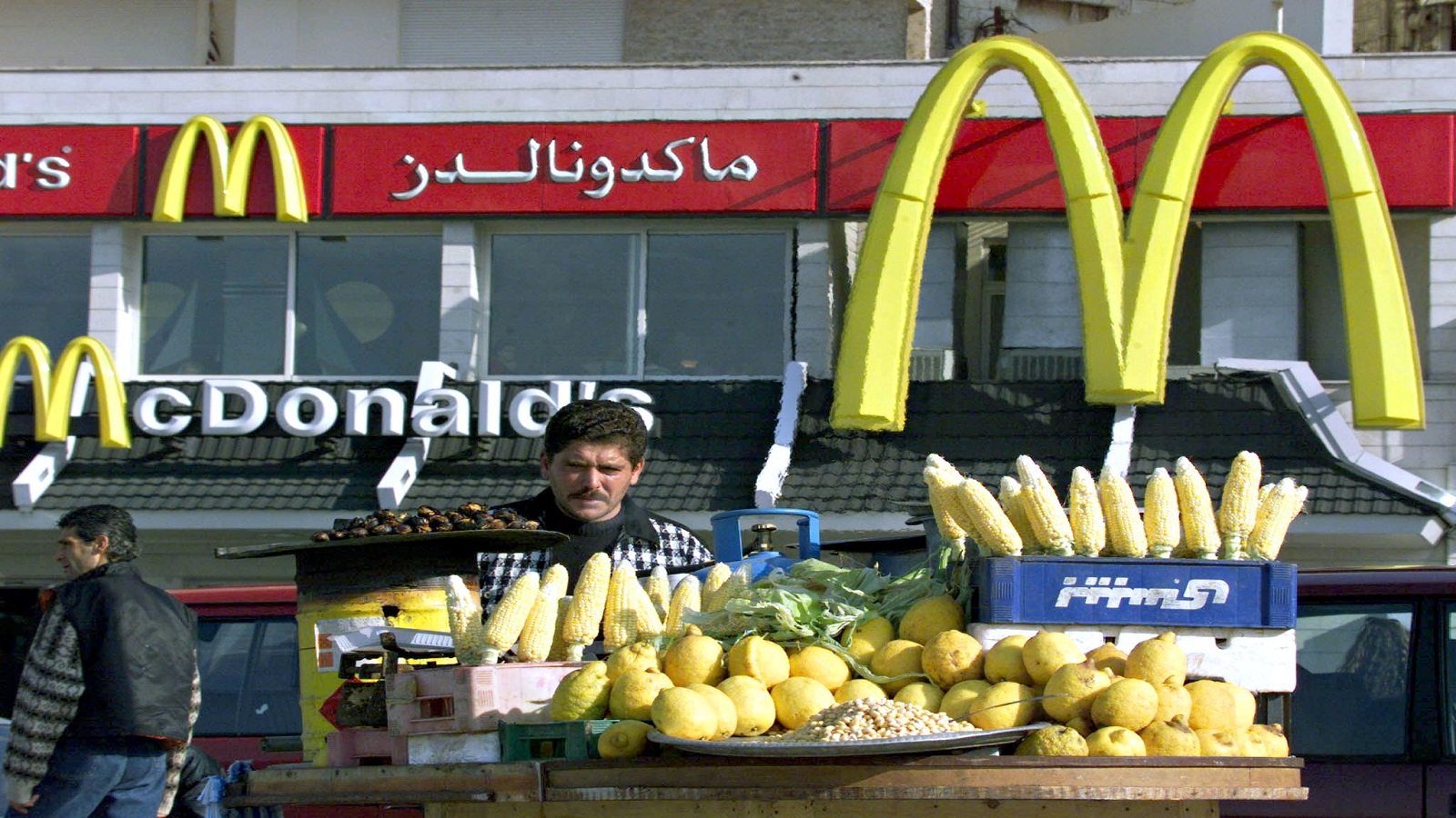 "الفرنشايز" في لبنان.. الأول عربيّاً