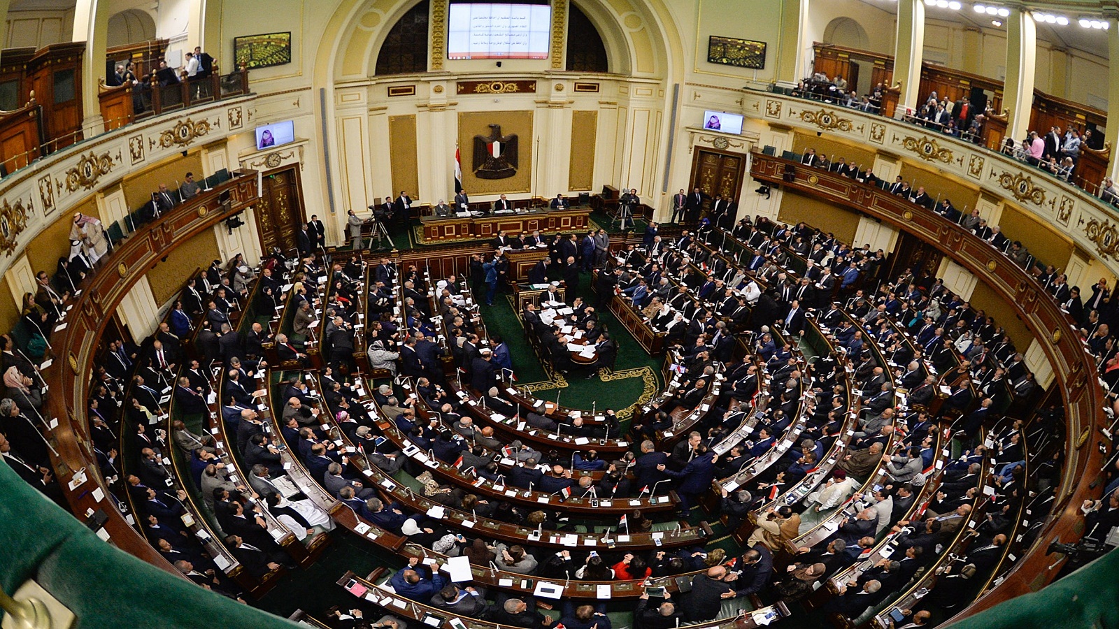 مصر: وزير الإعلام قشّة.. لن تنقذ غريقاً