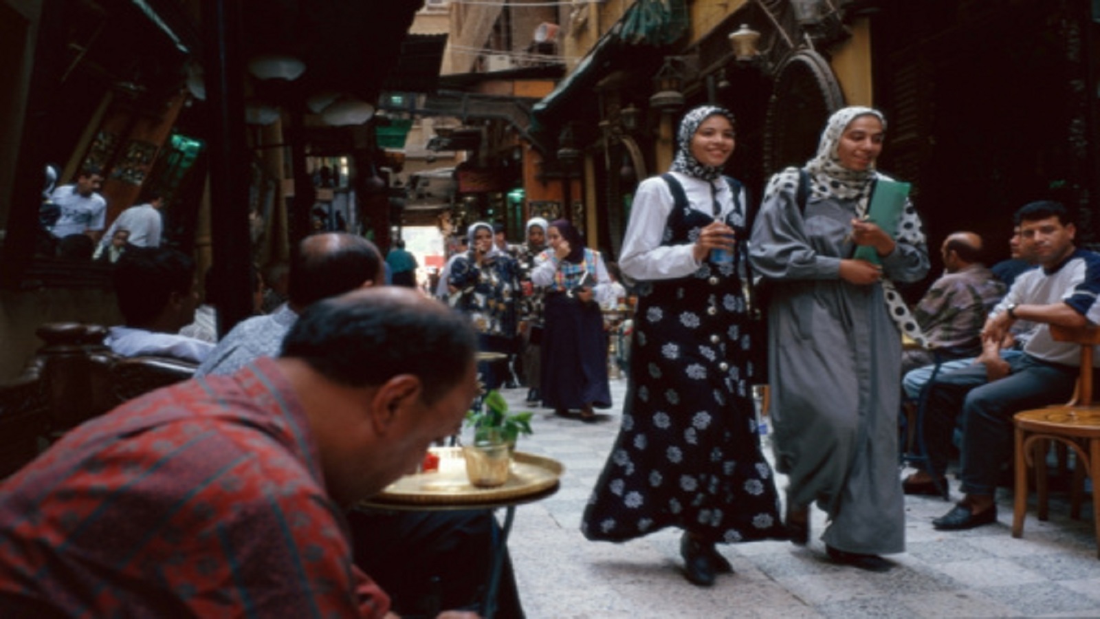 امرأة مستقلة في القاهرة