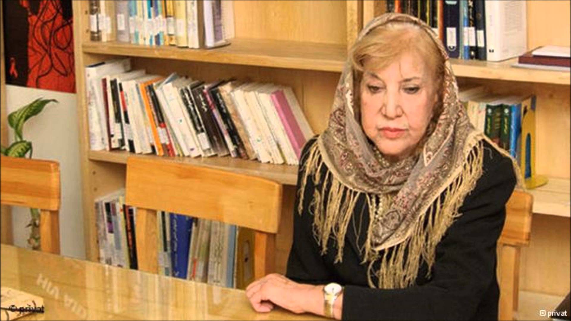 إيران ودّعت سيمين بهبهاني.. "سيدة الغزل"