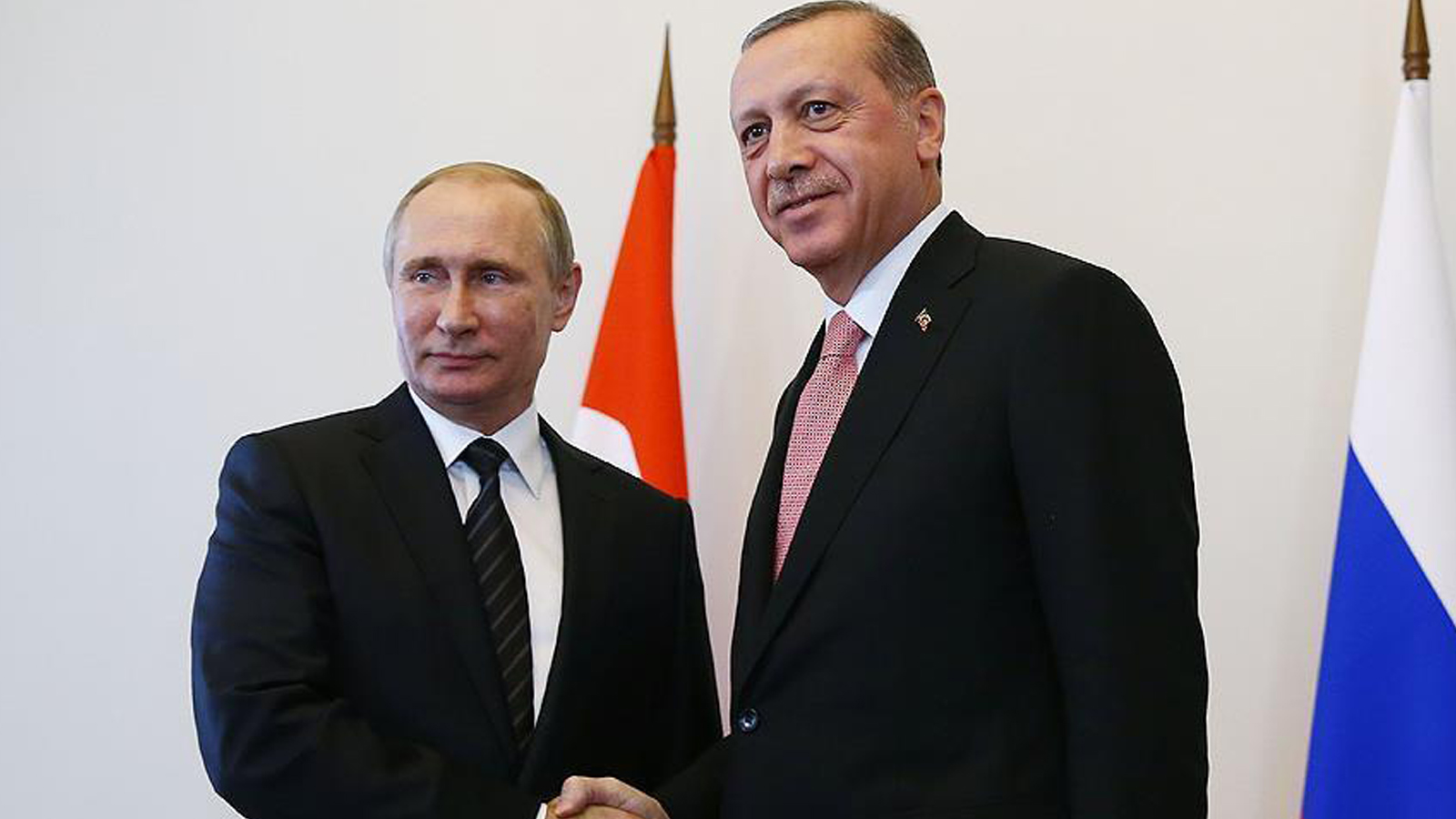 أردوغان: بوتين ليس محامياً عن الأسد.. هو "أبلغني بذلك"