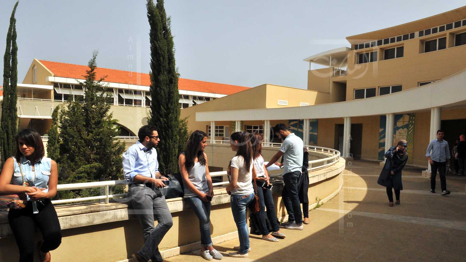 الجامعة اللبنانية: أيها الطلاب تسجّلوا إلكترونياً