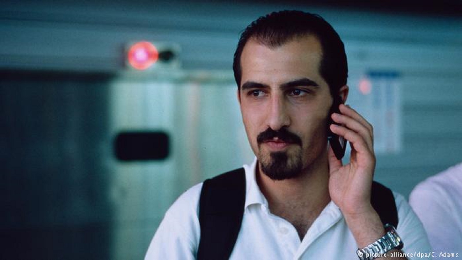 مؤسسات تحث محمود عباس: للتحقيق بإعدام باسل خرطبيل