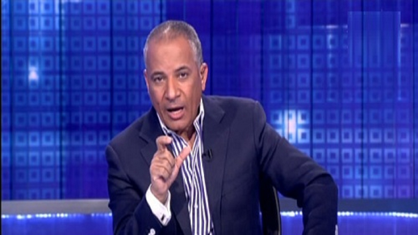 القاهرة:غضب رسمي من أحمد موسى..واتجاه لوقفه عن العمل