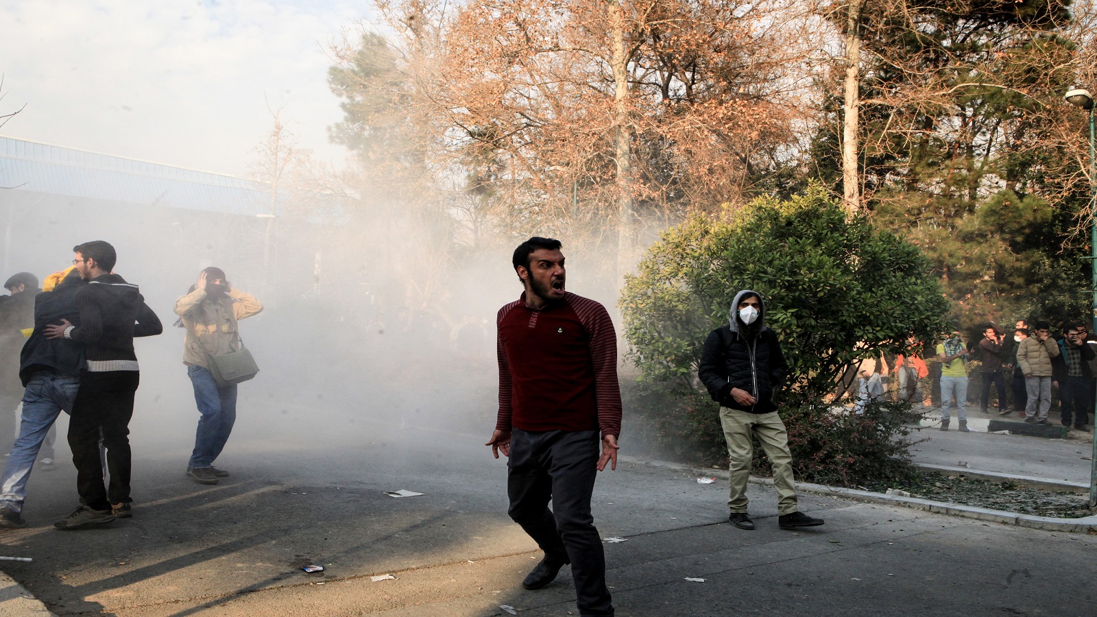 إيران تحجب "آمد نيوز"..صوت الاحتجاجات في "تليغرام"