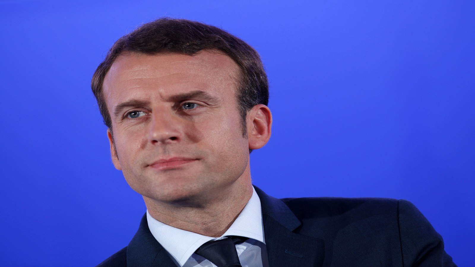 حزبا فرنسا العريقان خارج الصورة الرئاسية
