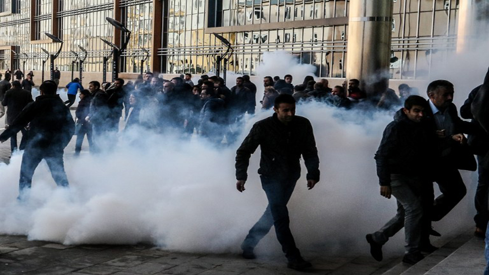 تركيا:التشدد الدستوري مع الاكراد