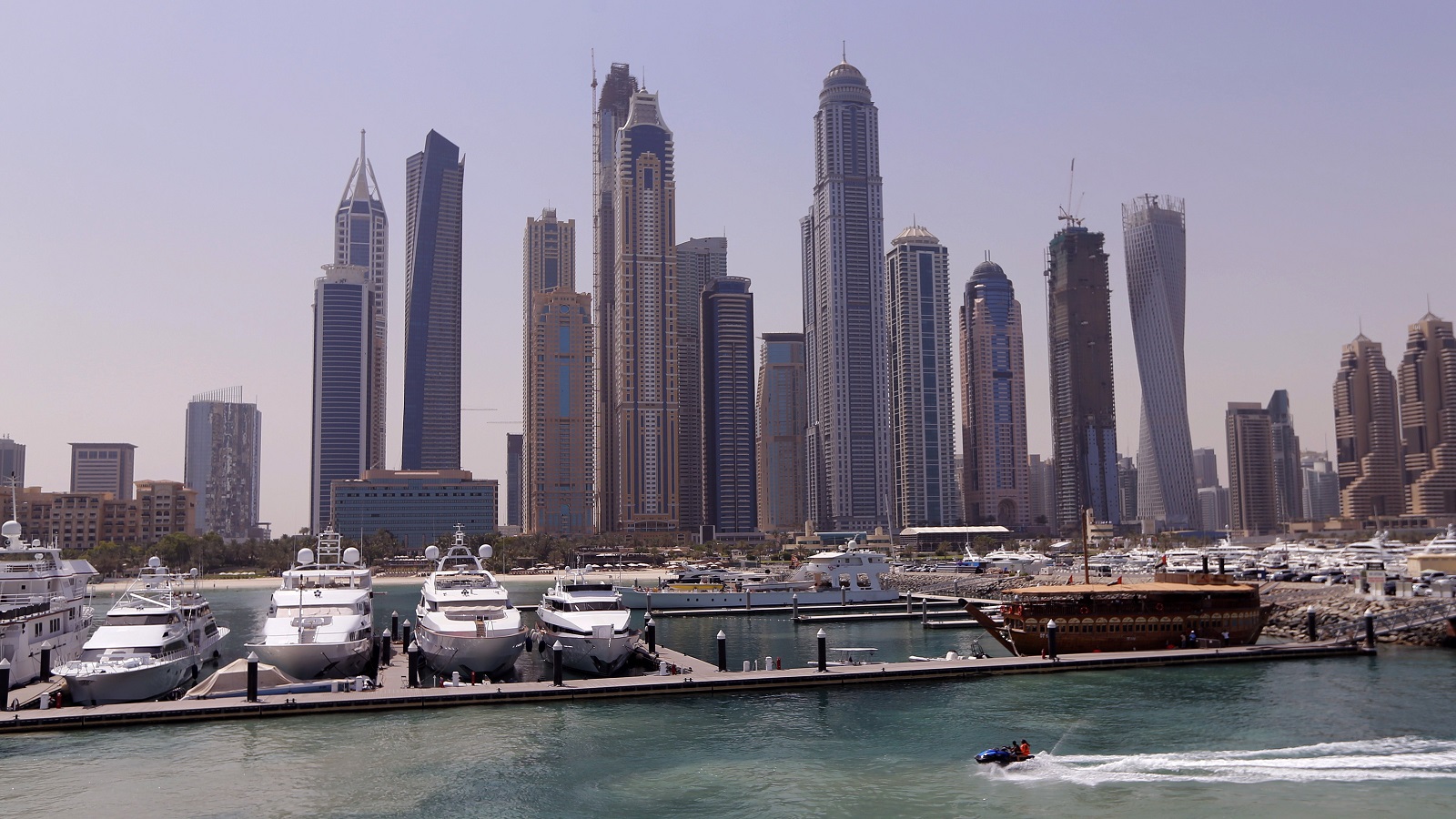دول الخليج: 172 مليار دولار للبنية التحتية في 2015