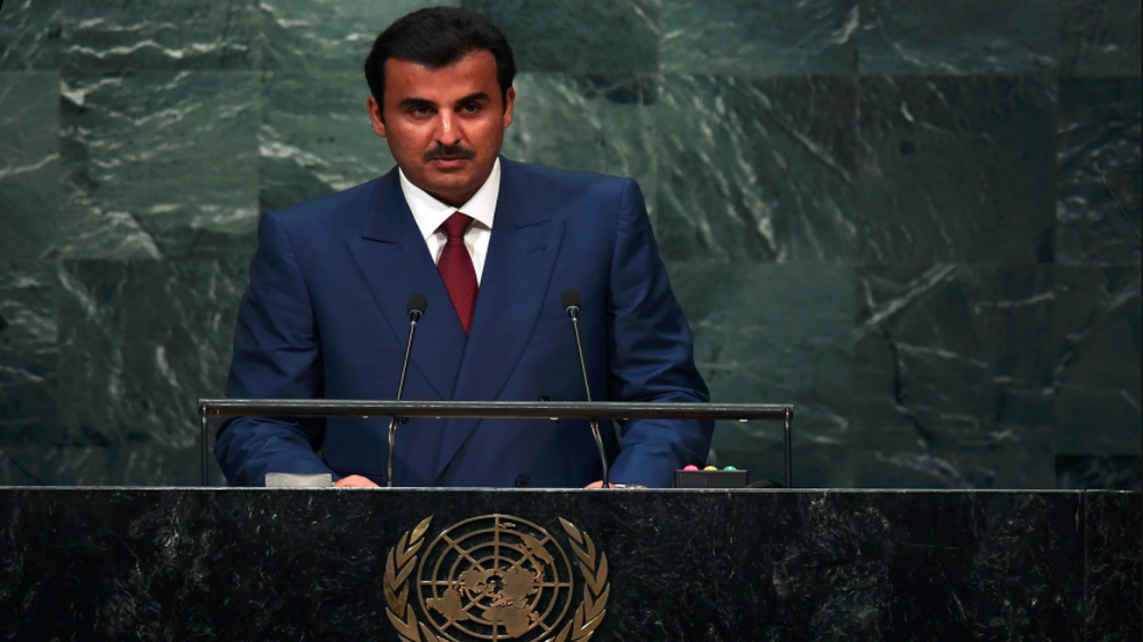 أمير قطر:الحصار وزعزعة الاستقرار هما أحد أشكال الإرهاب