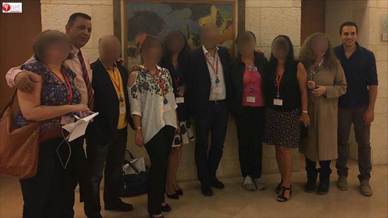 12 وفداً عربياً في اسرائيل: استدراج "المطبّعين" عبر "فايسبوك"
