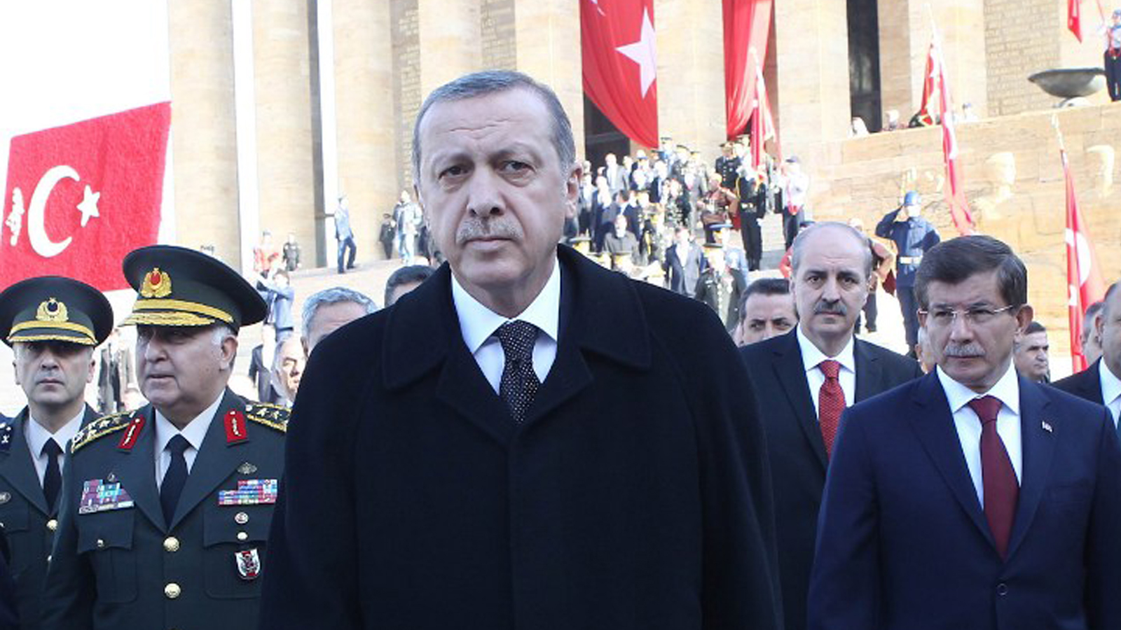 أردوغان:اهتمامهم بالنفط اكثر من مقتل مئات الآلاف في سوريا