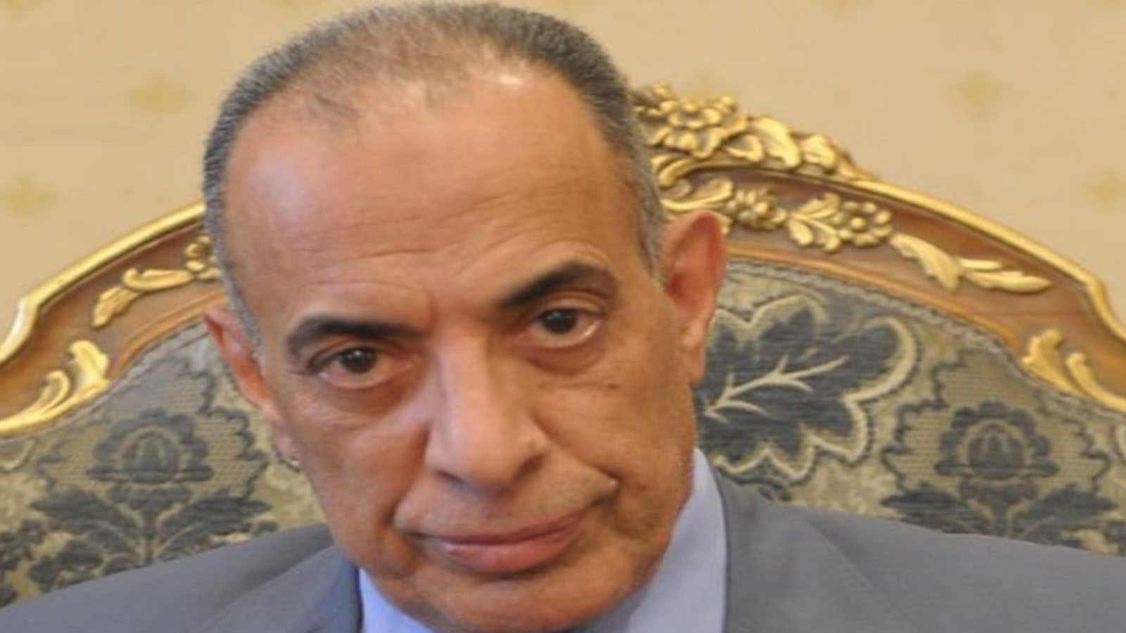استقالة وزير العدل المصري..ثمن الخروج عن نص المسرحية