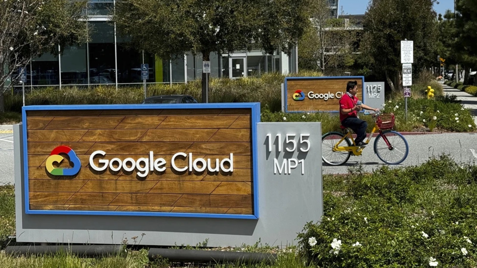 "غوغل" تطرد 50 موظفاً...احتجوا على تعاونها مع إسرائيل