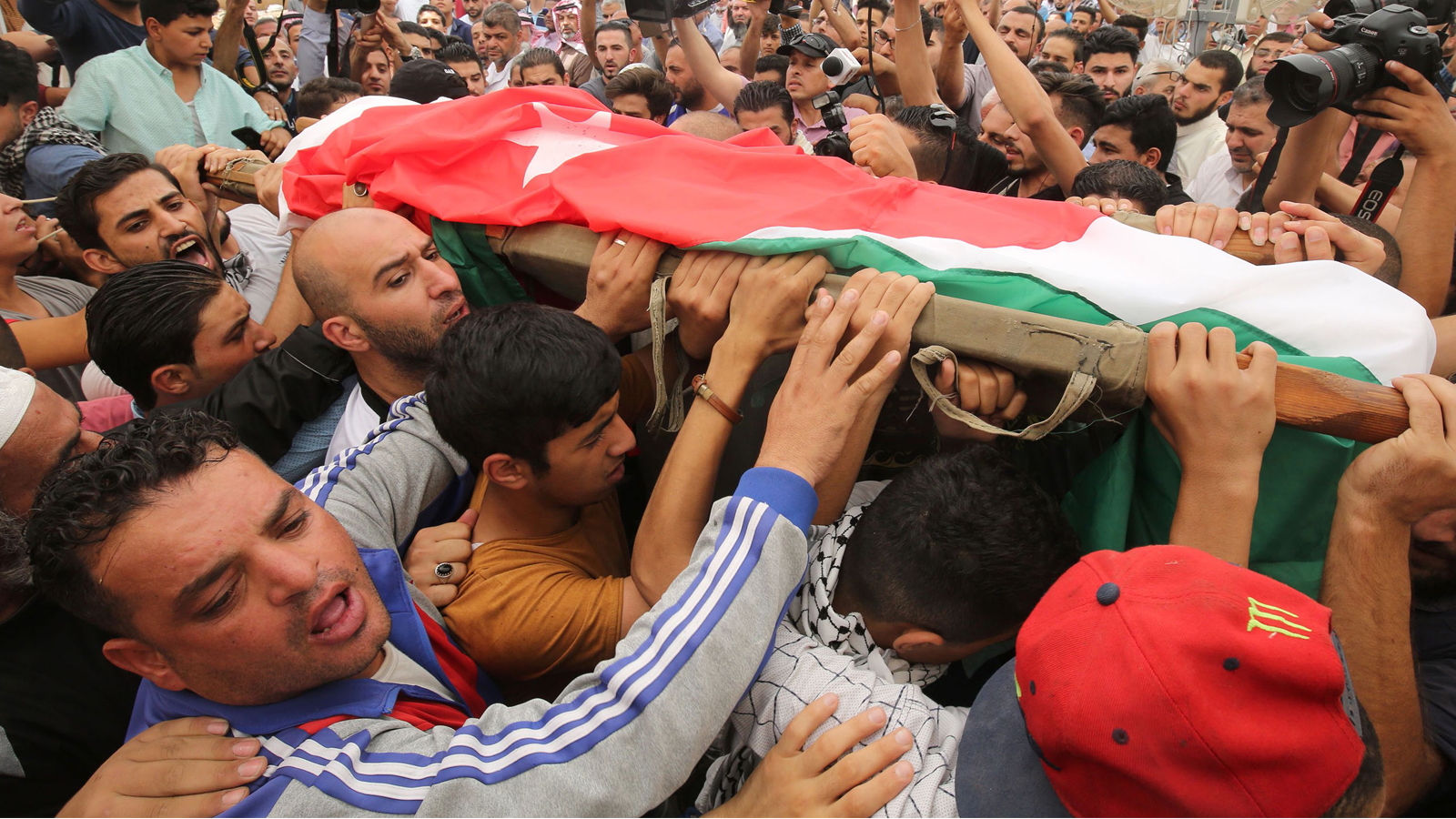 حادثة السفارة الإسرائيلية في الأردن: أدينت الضحية وإحتُفي بالقاتل