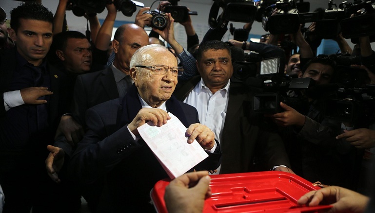 الانتخابات الرئاسية التونسية إلى دورة ثانية