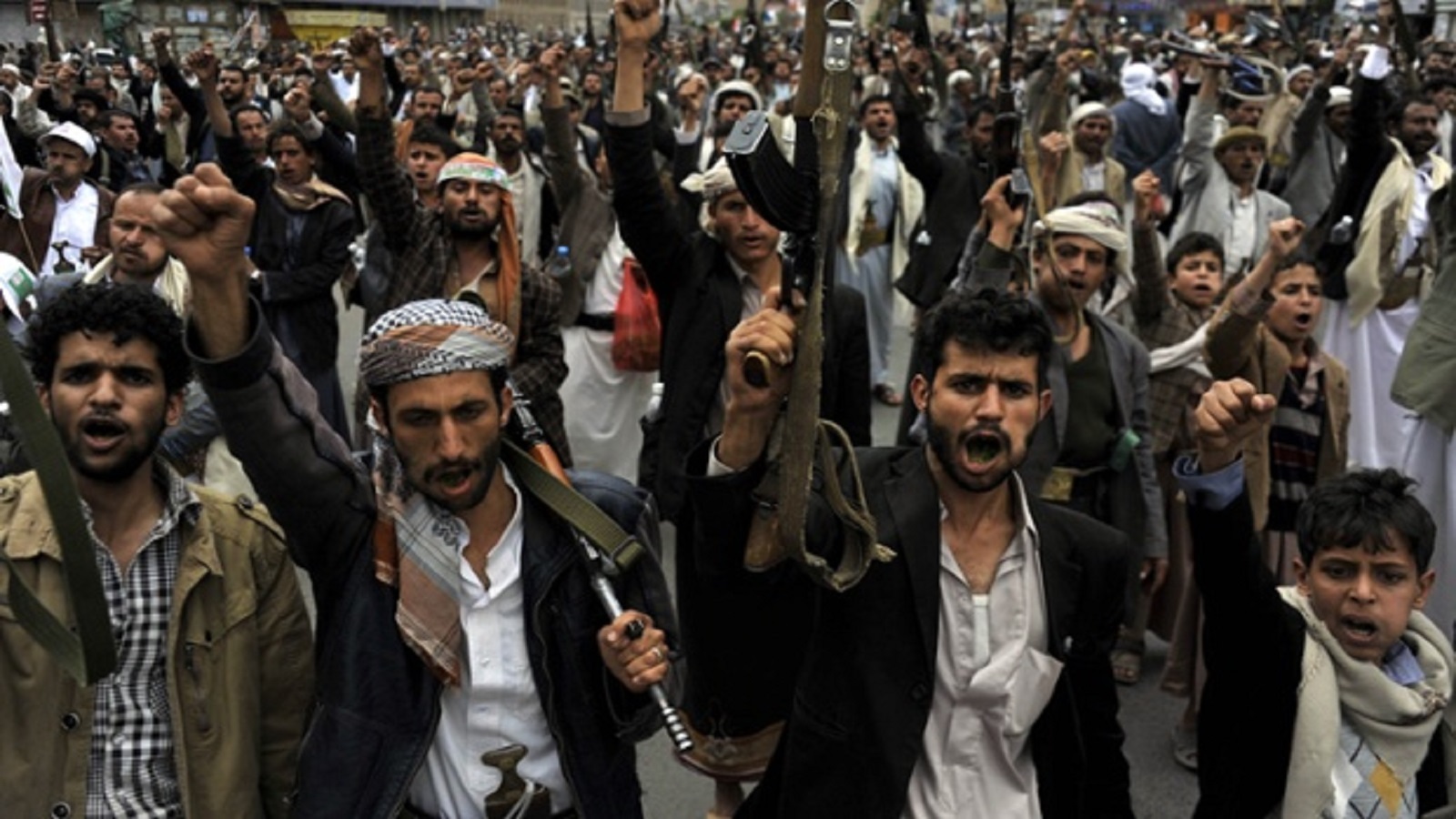 حقوقيون يدينون اعتداء الحوثيين على 10 وسائل إعلامية