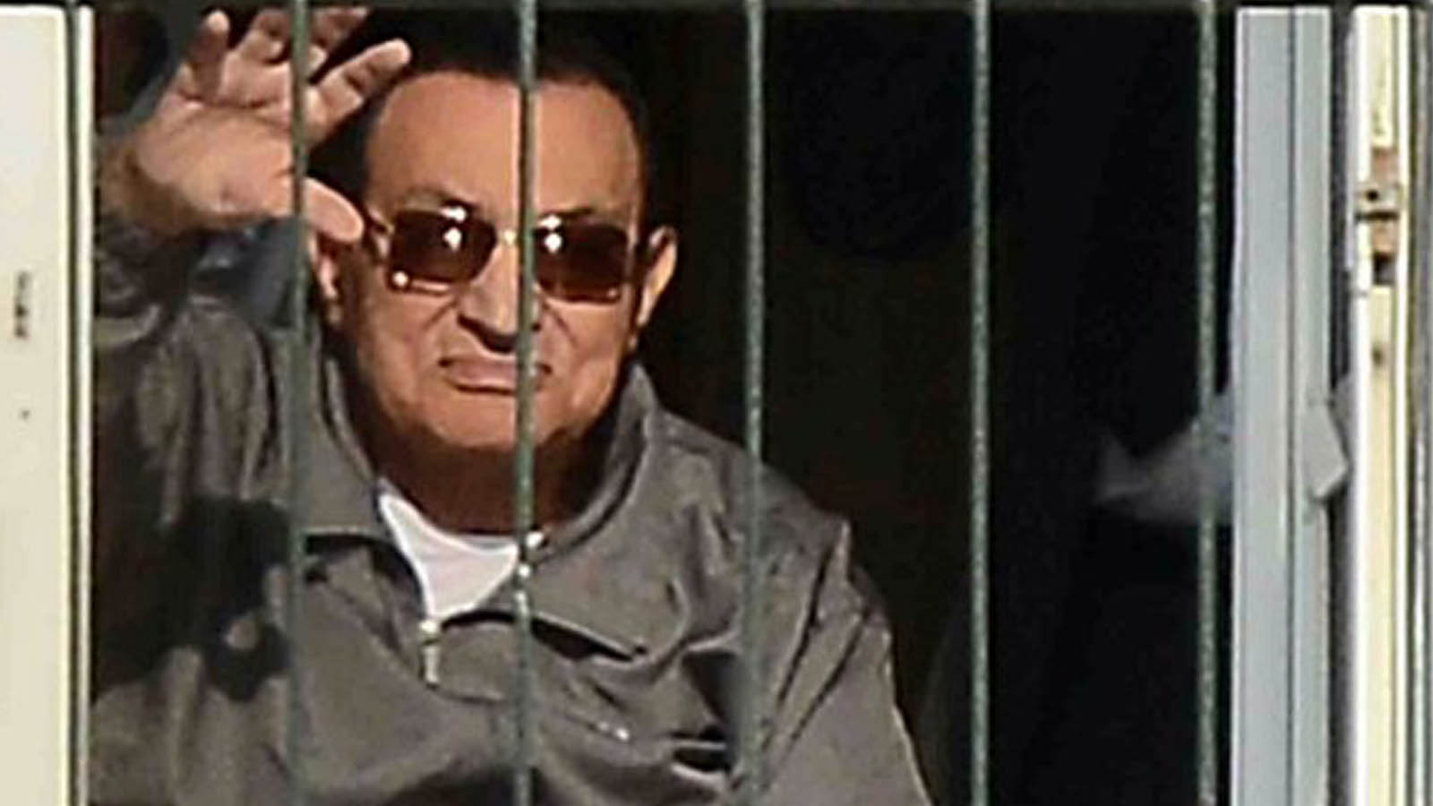 آخر فصول "المكايدة السياسية" المصرية: مبارك يَعِظ