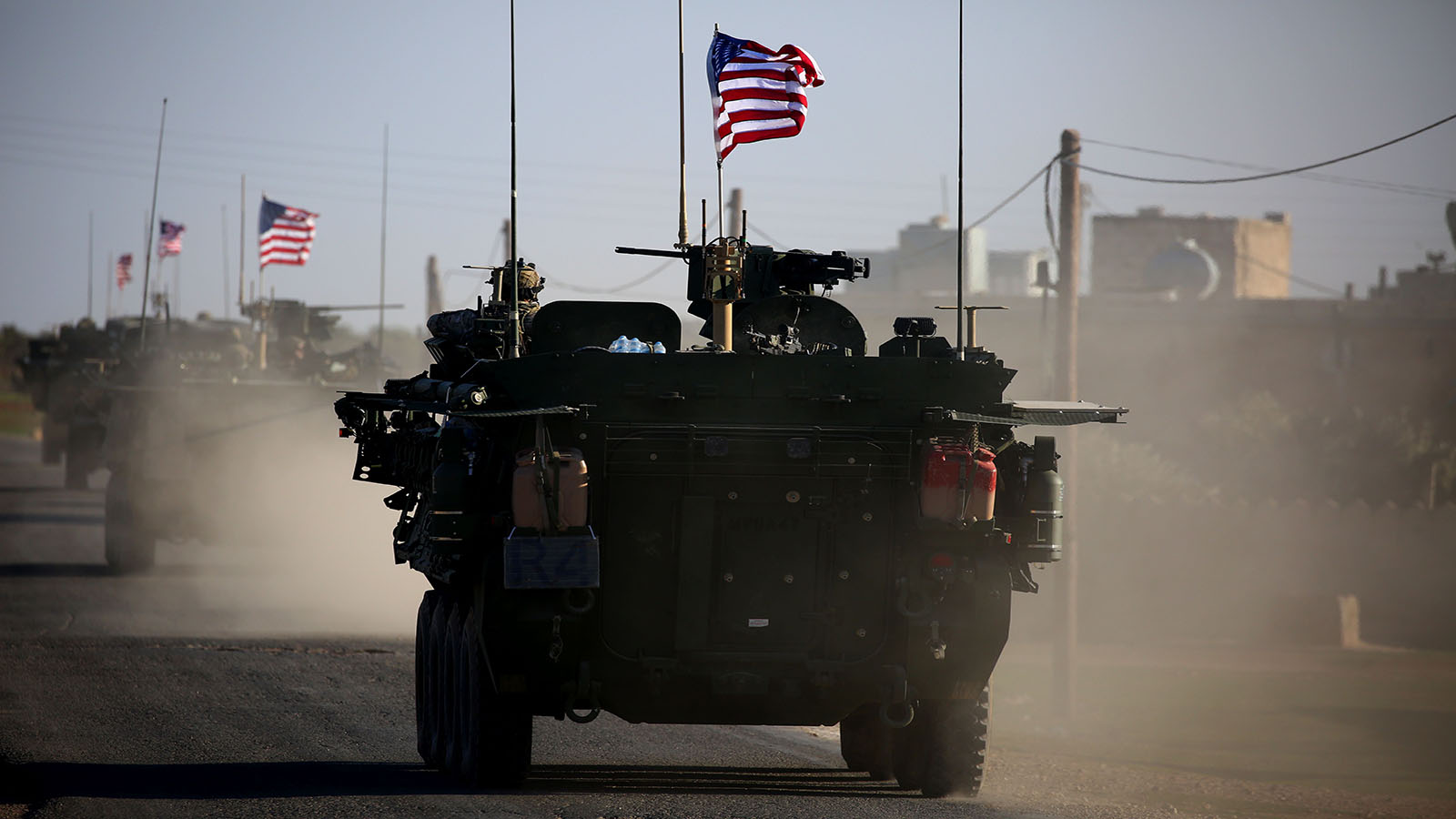 جيفري في ديرالزور: بقاء القوات الأميركية..ومساواة العرب والأكراد