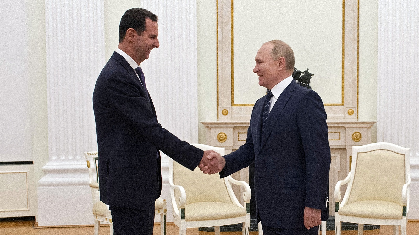 لقاء بوتين الأسد: قليل من البروتوكول.. كثير من الإهانات!