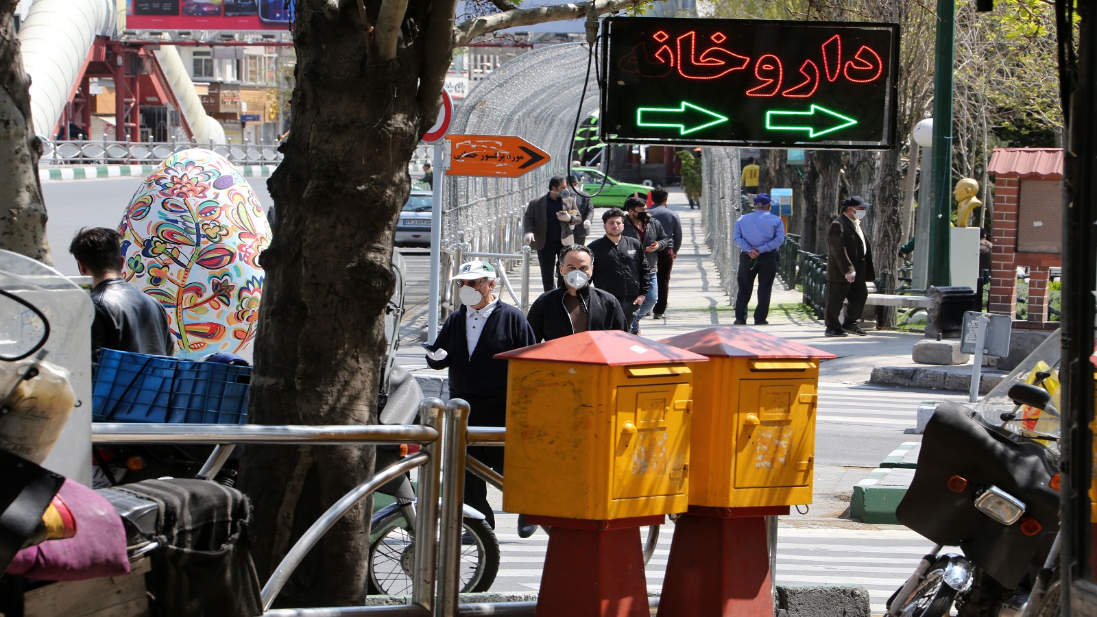 كورونا إيران:التفلت في طهران ينذر بكارثة