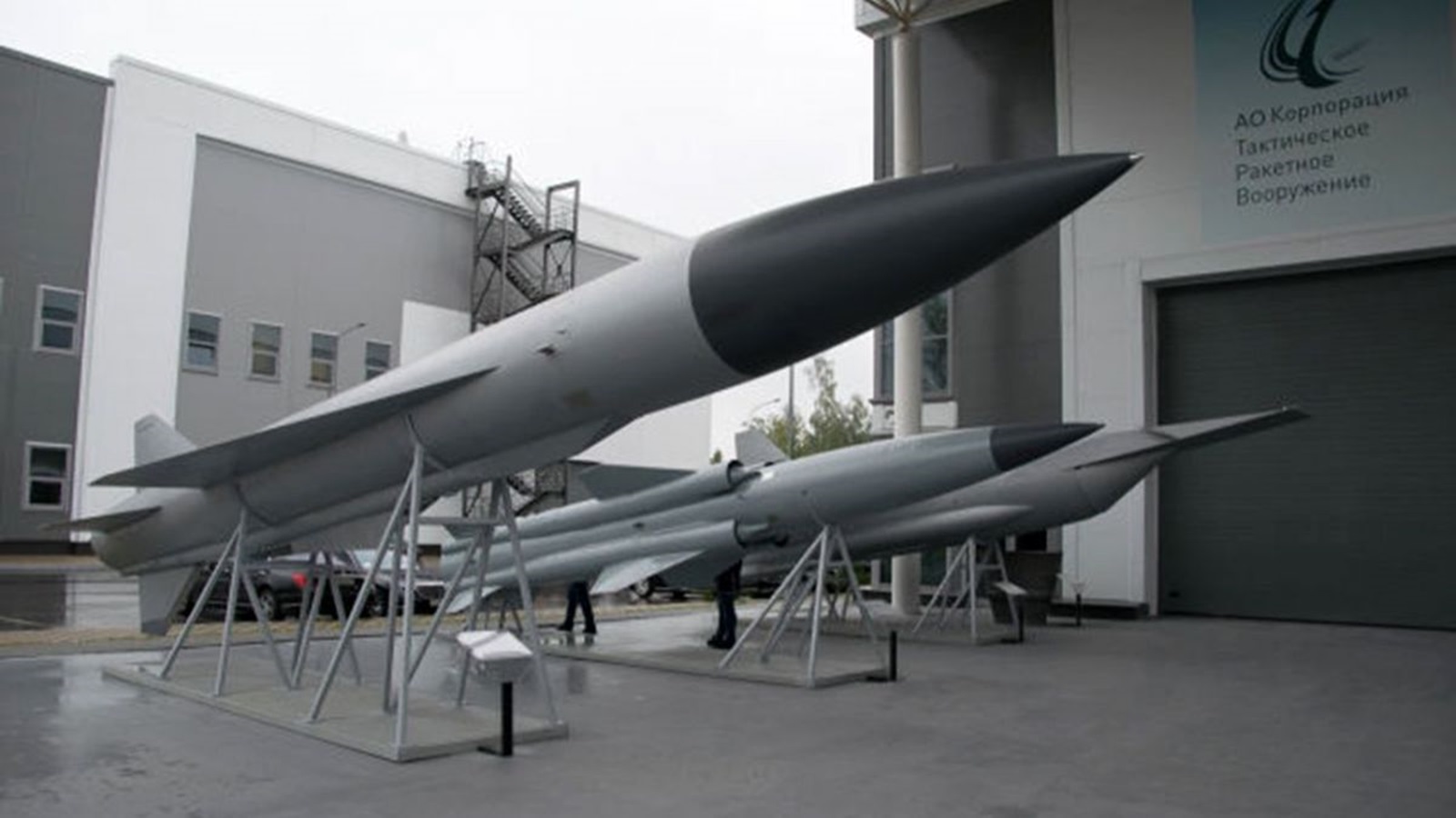 Новейшая высокоточная гиперзвуковая ракета. Гиперзвуковая ракета x51. Ракета 3м-80 Москит. Москит противокорабельная ракета. Ракета 3м22 циркон.