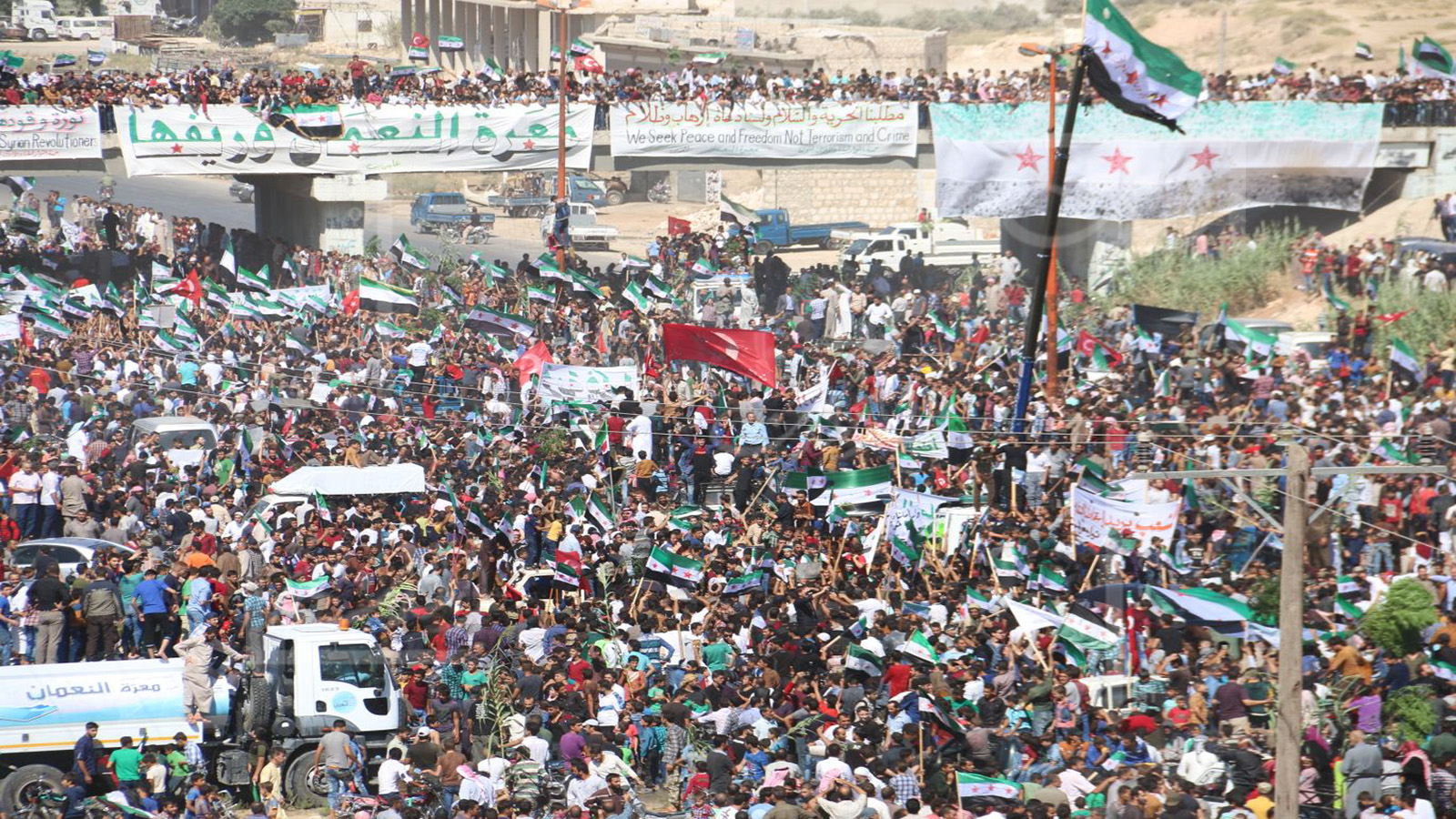 إدلب: وداع ثورة ووعدٌ بها