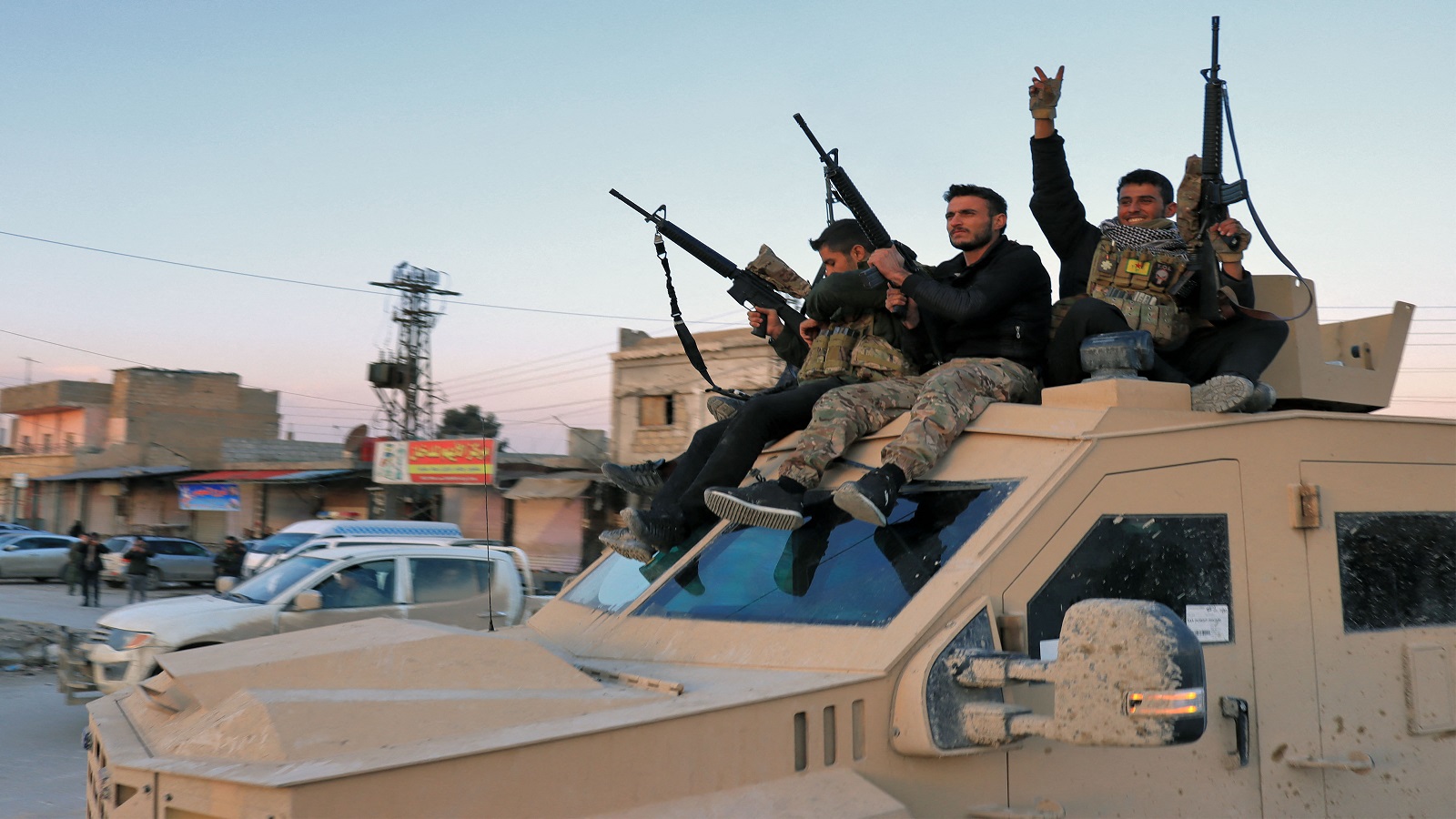 واشنطن تخطط لزيادة عدد مجنديها السوريين..إلى 19500 مقاتل