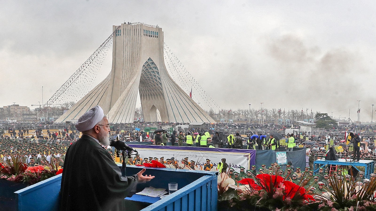 إيران:تصدير الثورة..والنفوذ