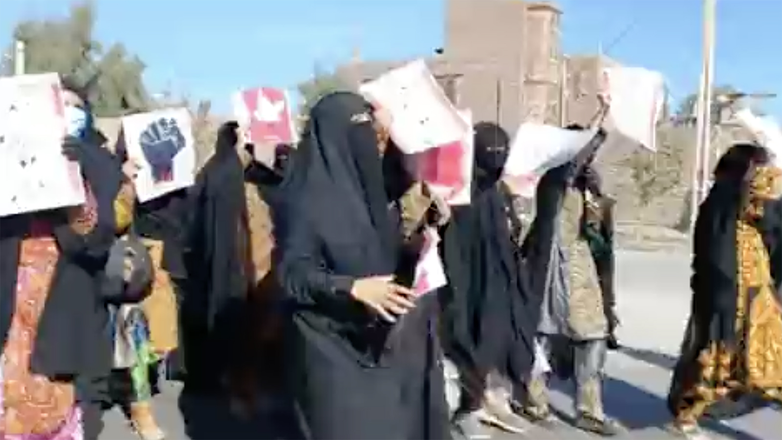 إيران:أول مظاهرة نسائية في محافظة سيستان بلوشستان