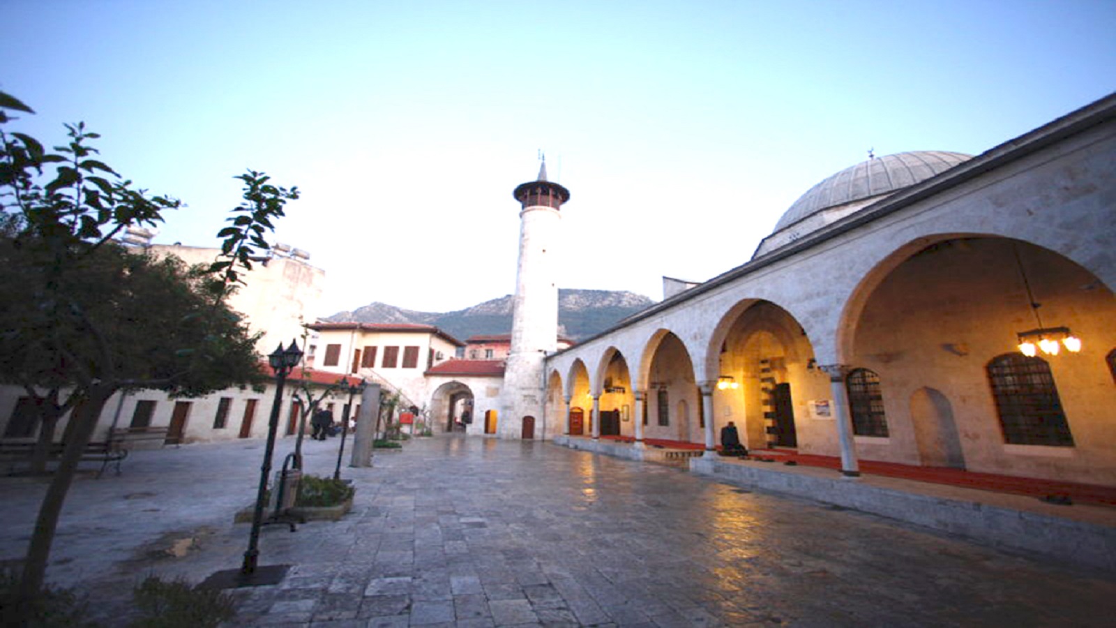  مسجد حبيب النجار في أنطاكية.