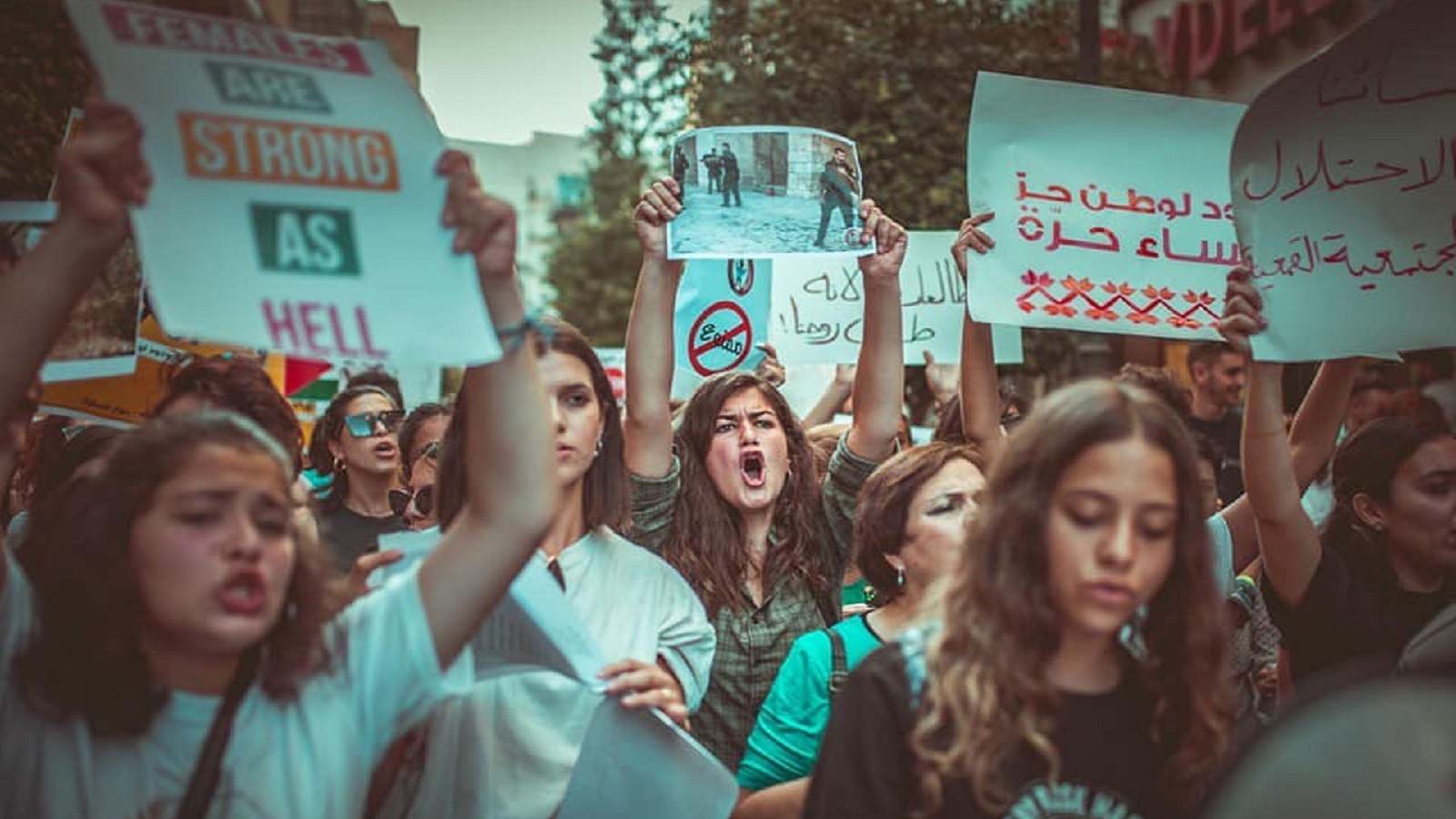 ثورة نسائية فلسطينية ضد العنف الأسري:19 شهيدة هذا العام