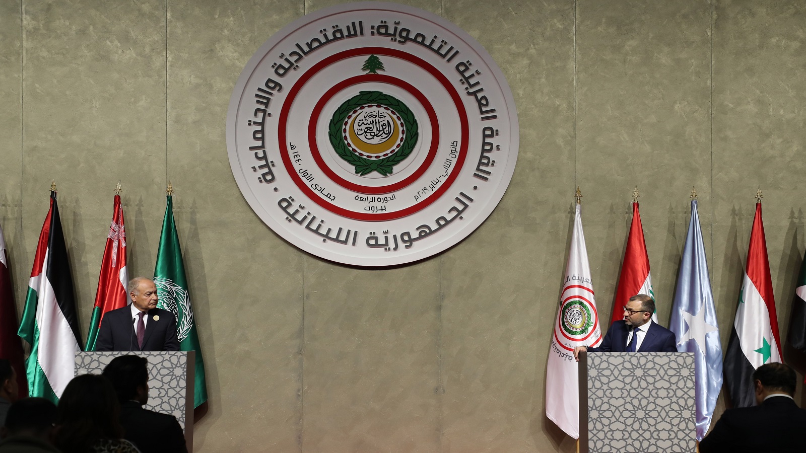 بيان القمة: وعود عظيمة ومبادرة الكويت اليتيمة
