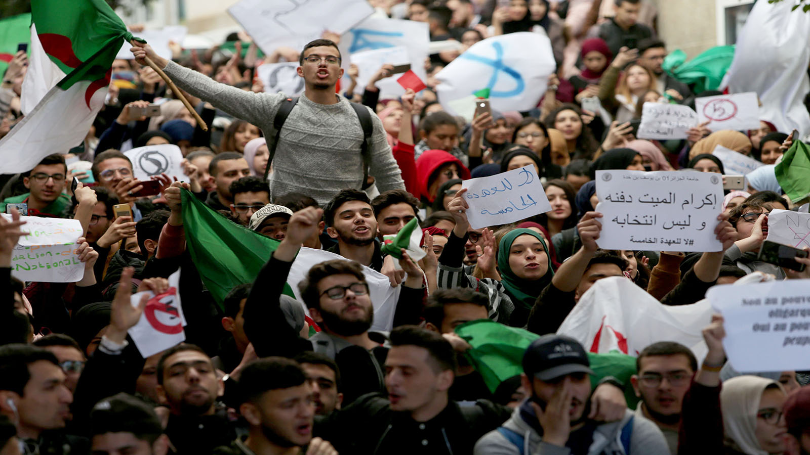 الجزائر: صراع الجنرالات المستمر