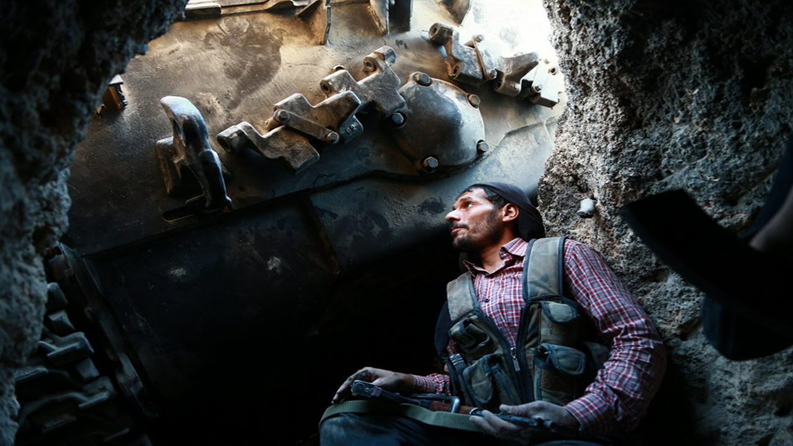 الغوطة الشرقية: اتفاق إخراج "تحرير الشام".. يُصدّعُها