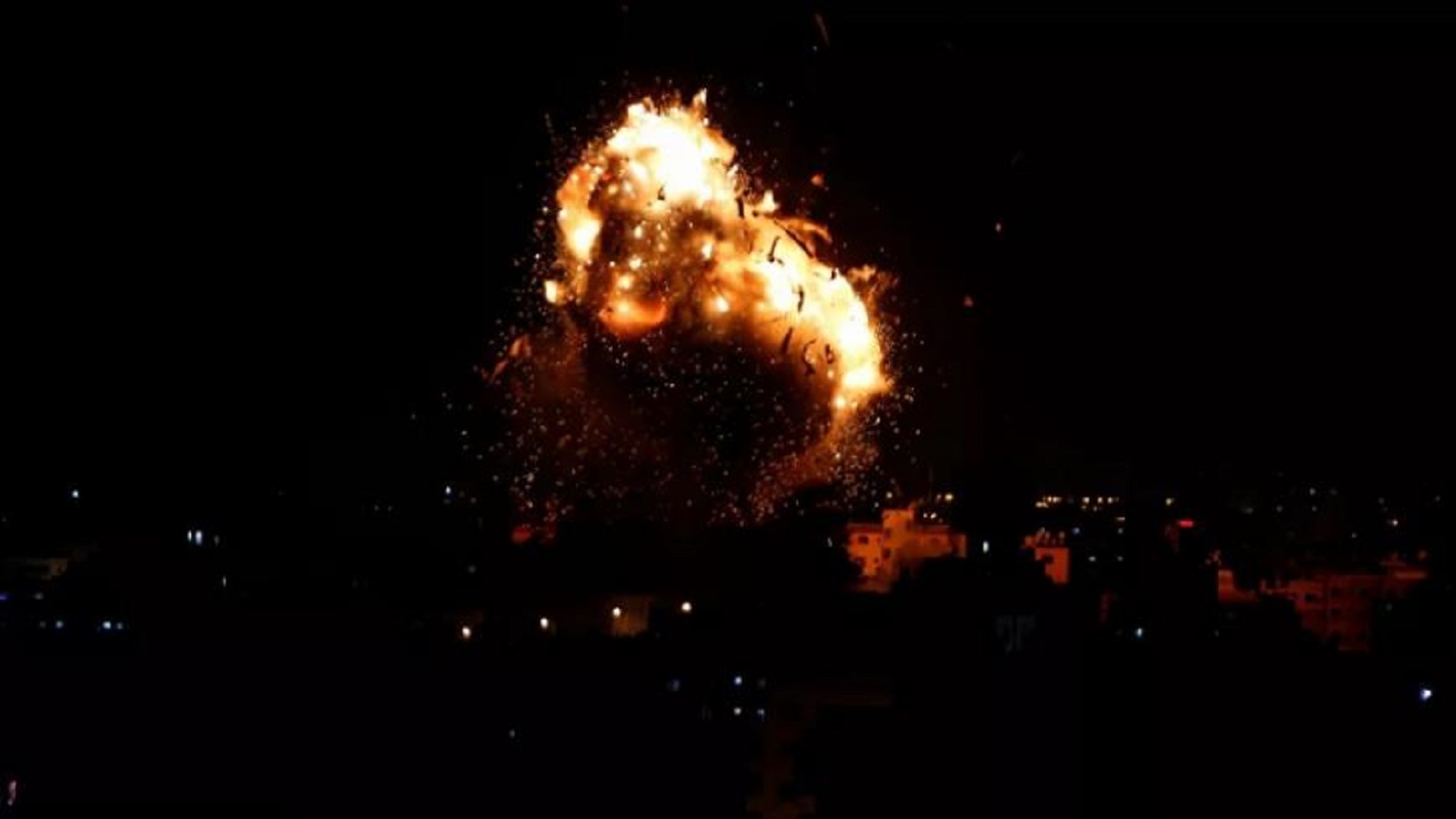 غارات دير الزور..هل أحبطت هجوماً صاروخياً على إسرائيل؟