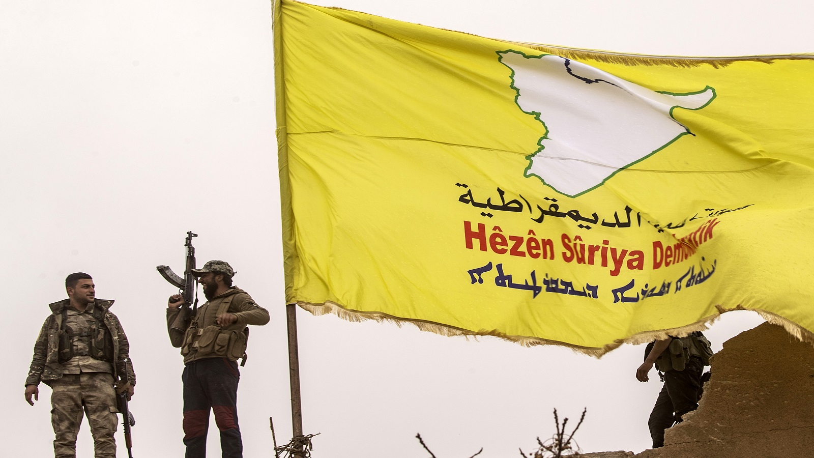 كيف فشل الأسد والروس بإختراق الإدارة الذاتية الكردية؟