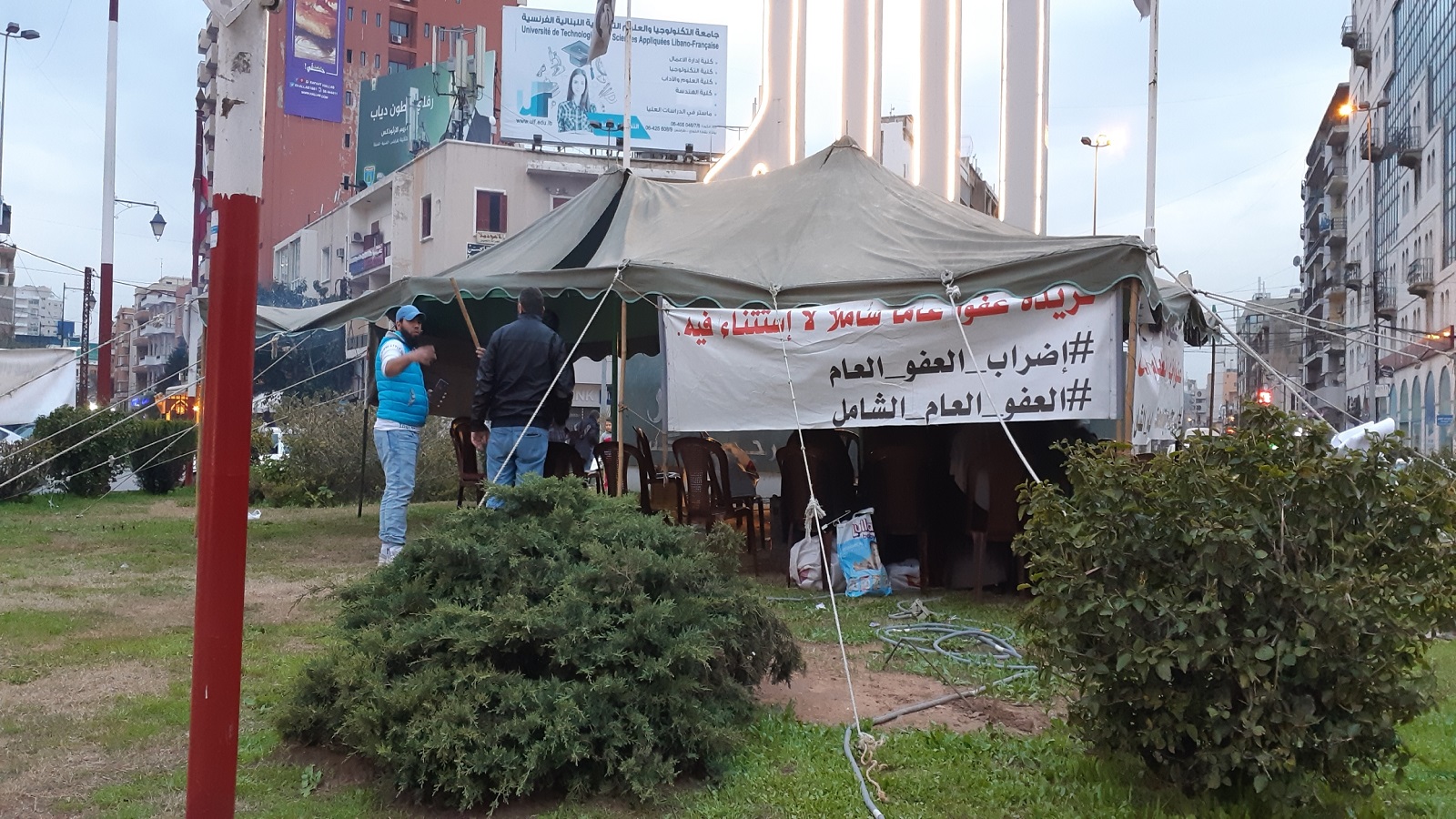 العفو العام عن السجناء: بازار انتخابي طائفي يجدد بؤسهم