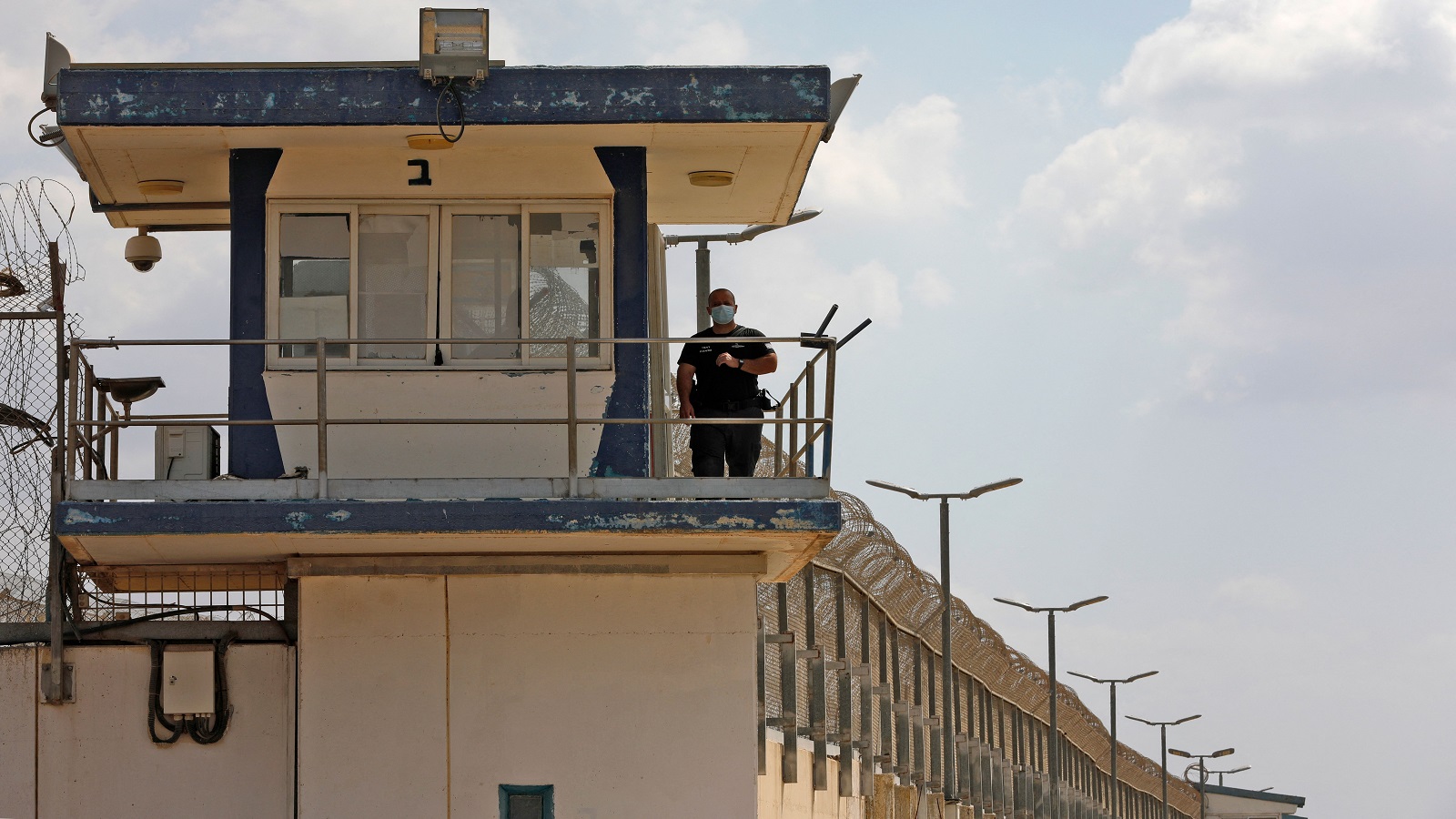 الاحتلال يعتقل آخر أسيرين من سجن جلبوع.. بعملية مضلِلة