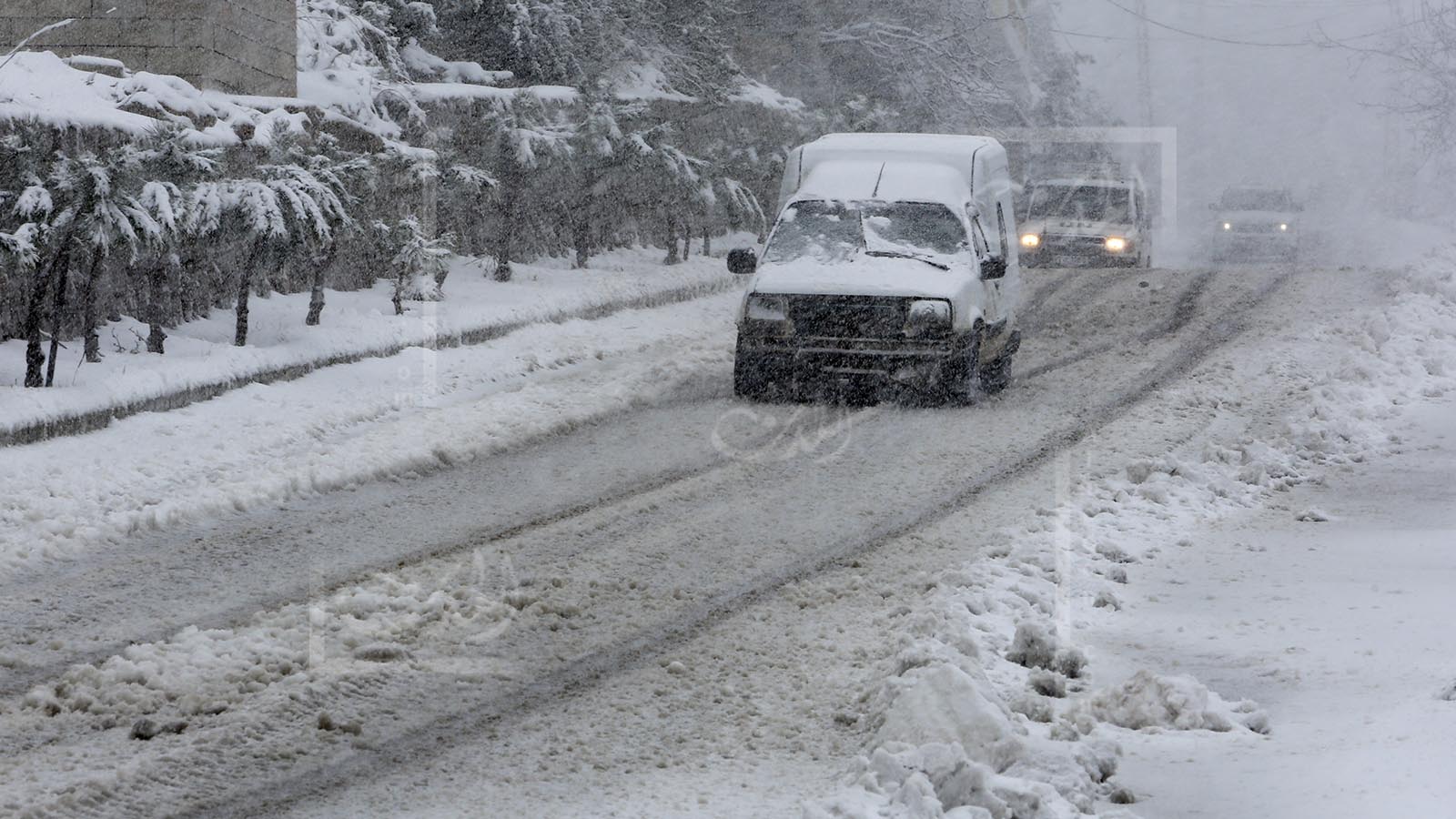 العاصفة "جويس": نعمة المطر والثلج.. ونقمة فساد لبنان