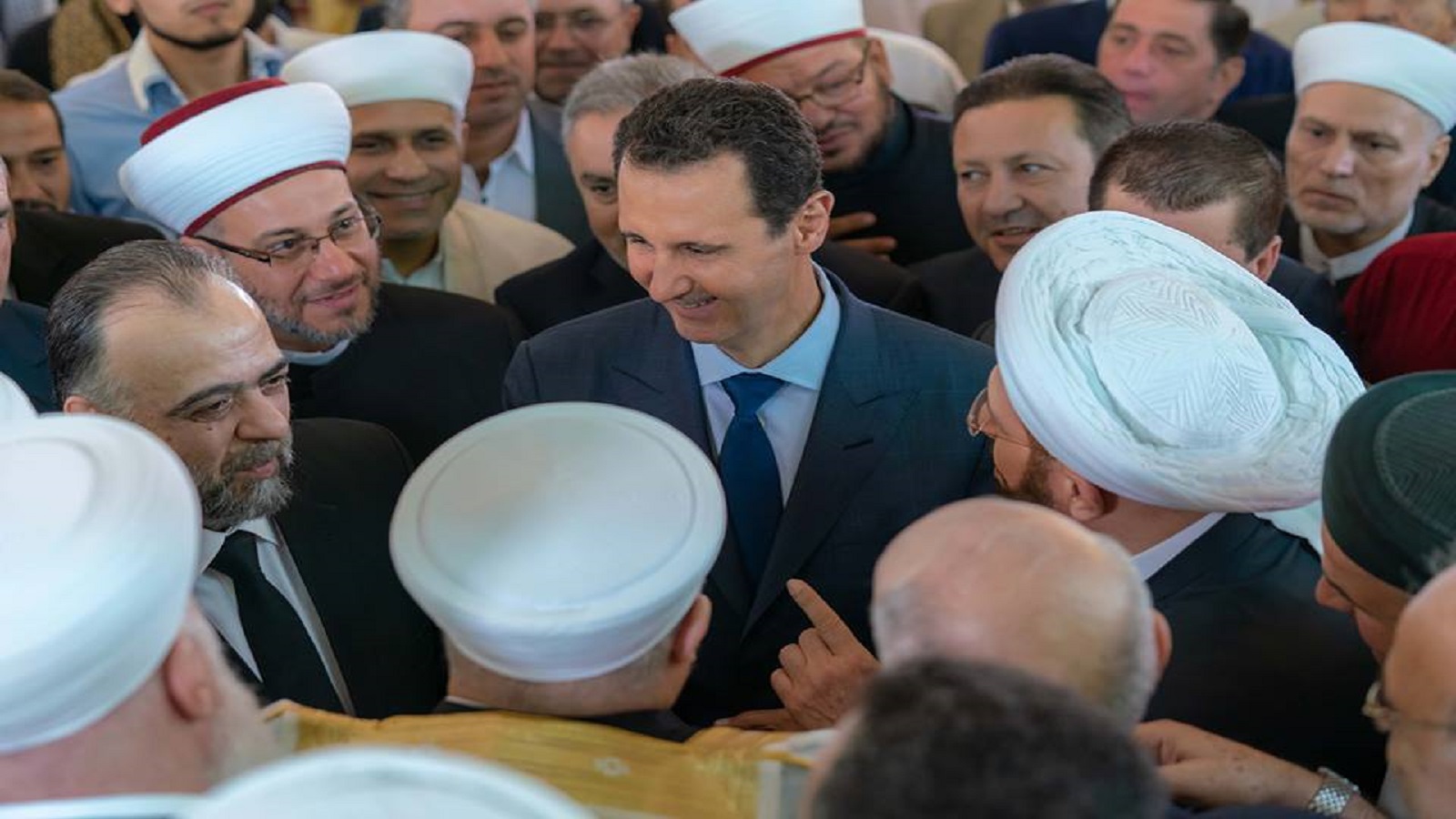 الأسد يصلي في دمشق.. نهاية سنوات التشظي!