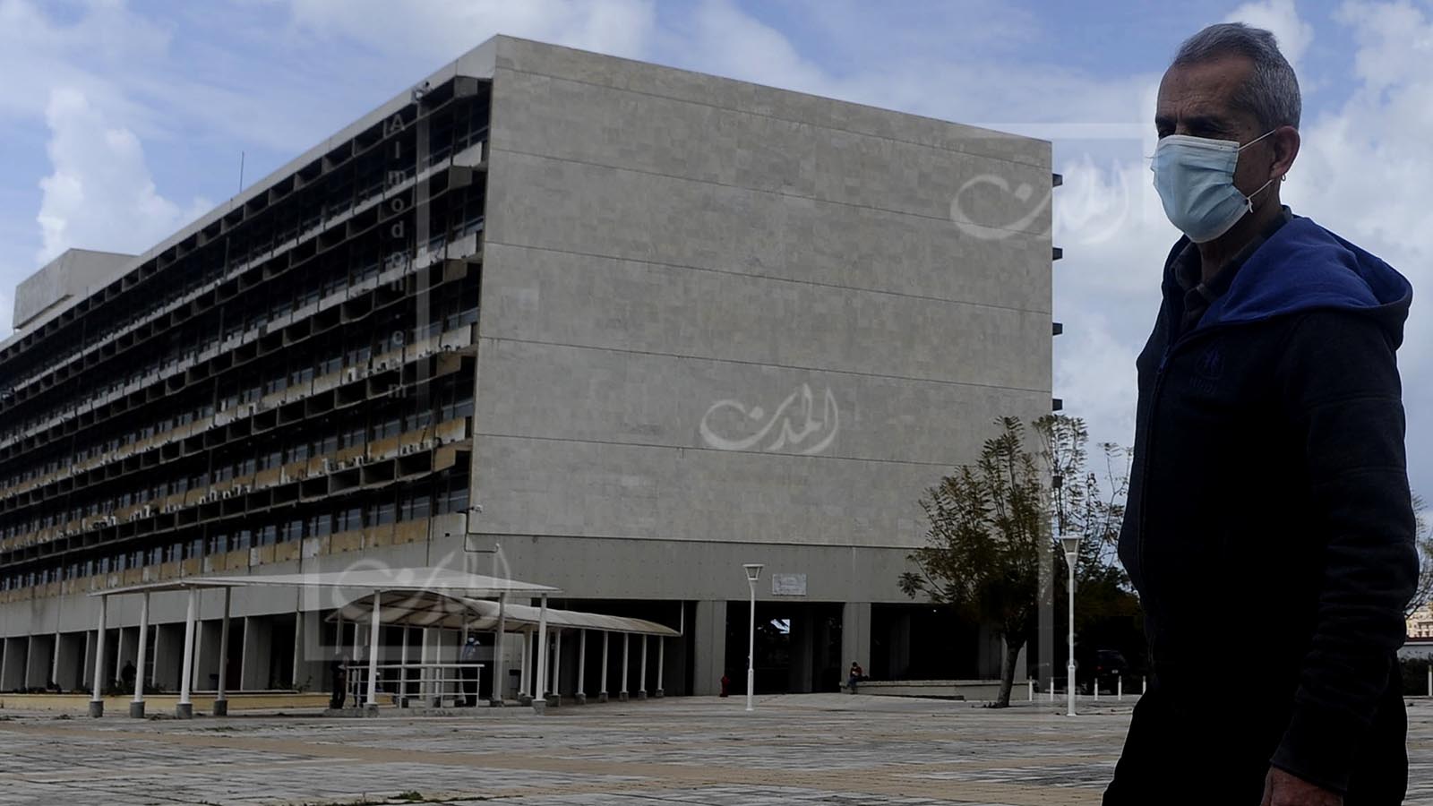 دولرة التسجيل بالدراسات العليا بالجامعة اللبنانية.. البداية بالهندسة؟