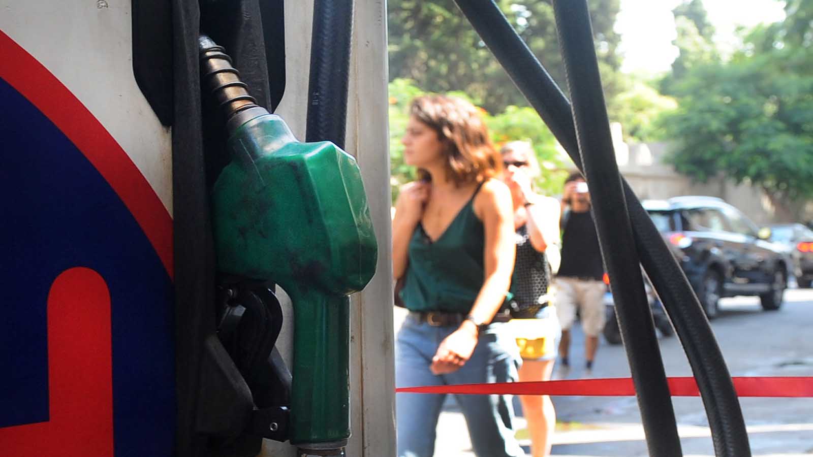 ما صحة تسعير البنزين بالدولار قريباً؟